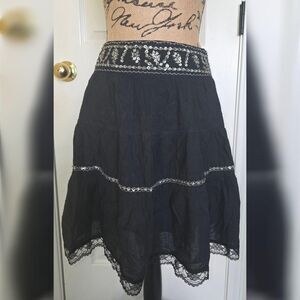 Vintage Y2K LUX Black Tiered Skirt with Sequin & Lace Trim - Size Small